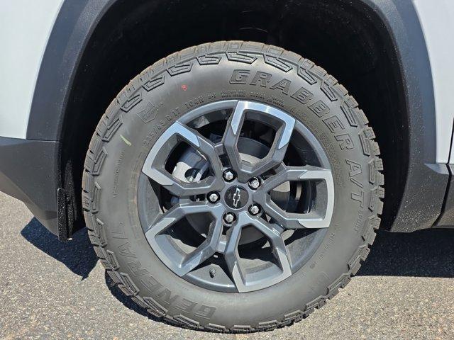 new 2026 Chevrolet Equinox car, priced at $37,838