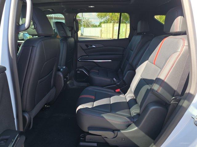 new 2026 Chevrolet Traverse car, priced at $62,043