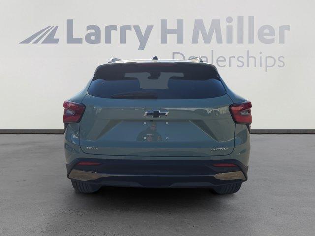 new 2025 Chevrolet Trax car, priced at $26,613
