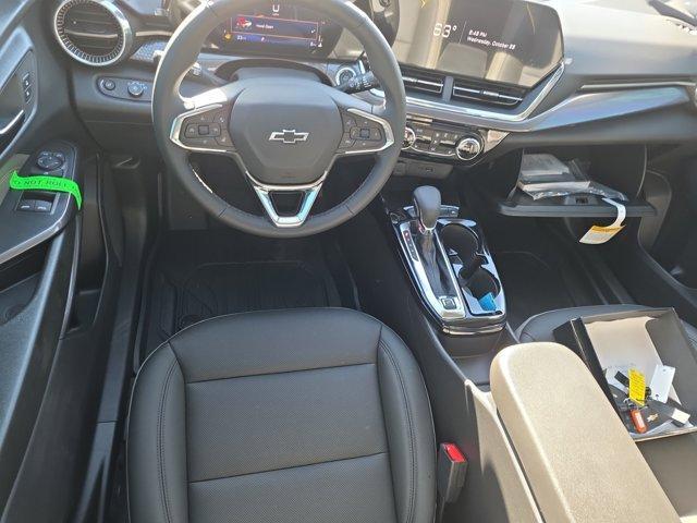 new 2025 Chevrolet Trax car, priced at $26,613