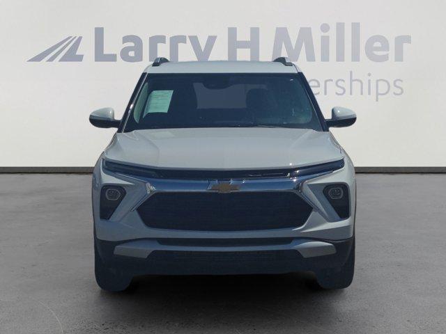 used 2025 Chevrolet TrailBlazer car, priced at $28,048
