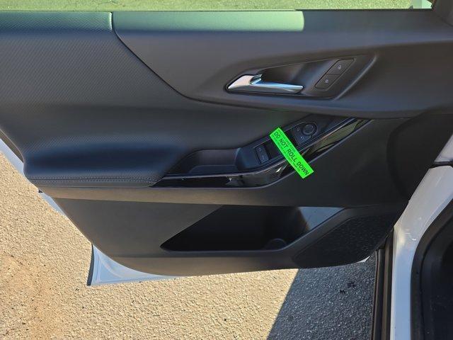 new 2026 Chevrolet Equinox car, priced at $30,388