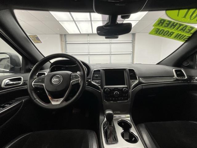 used 2017 Jeep Grand Cherokee car, priced at $14,250