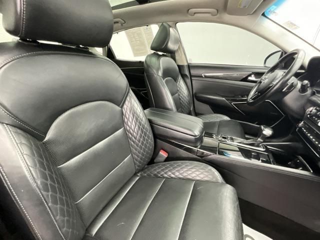 used 2019 Kia Cadenza car, priced at $18,500