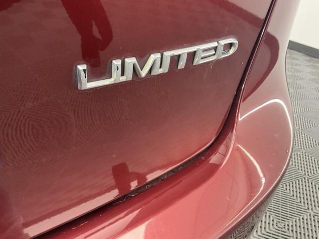 used 2020 Chrysler Pacifica car, priced at $13,500