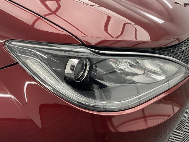 used 2020 Chrysler Pacifica car, priced at $13,500