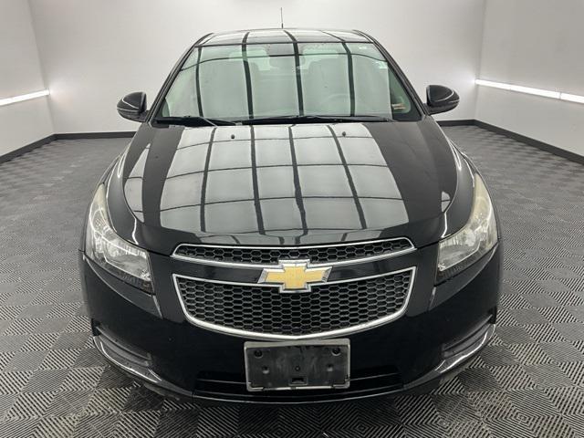 used 2014 Chevrolet Cruze car, priced at $9,000
