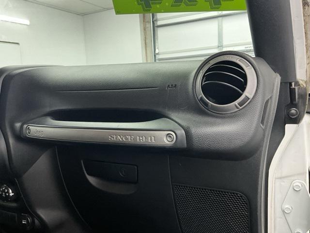 used 2015 Jeep Wrangler Unlimited car, priced at $15,000