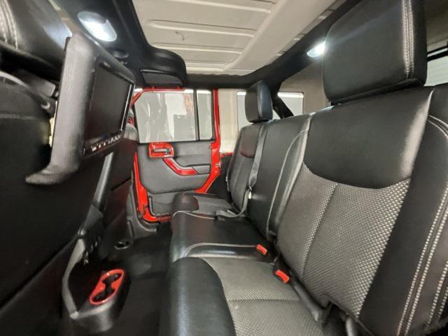 used 2015 Jeep Wrangler Unlimited car, priced at $18,500