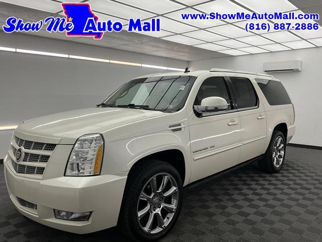used 2014 Cadillac Escalade ESV car, priced at $16,500