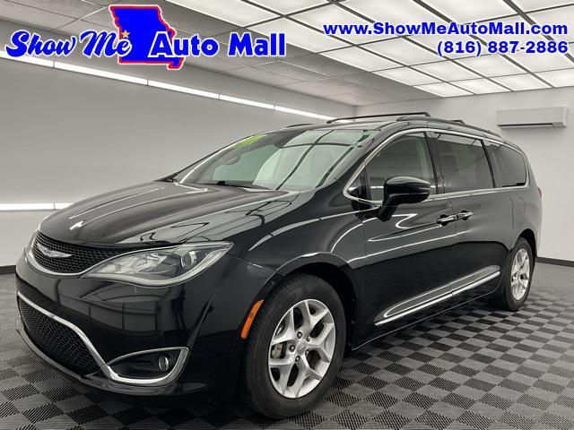 used 2017 Chrysler Pacifica car, priced at $16,780