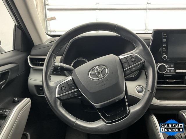 used 2021 Toyota Highlander car, priced at $30,000