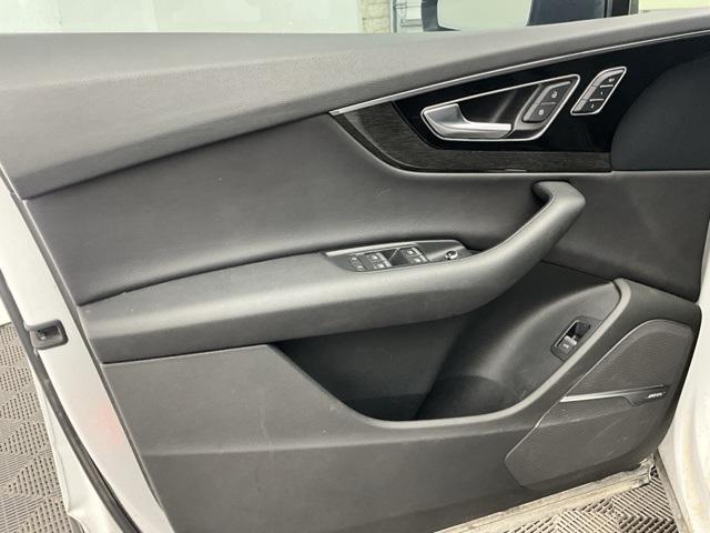 used 2017 Audi Q7 car, priced at $17,000
