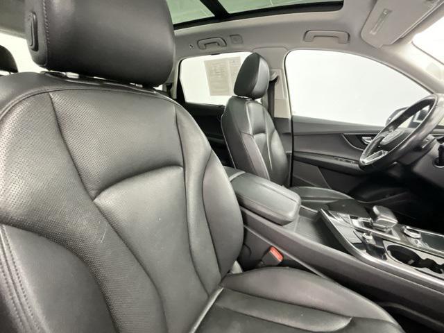 used 2017 Audi Q7 car, priced at $17,000