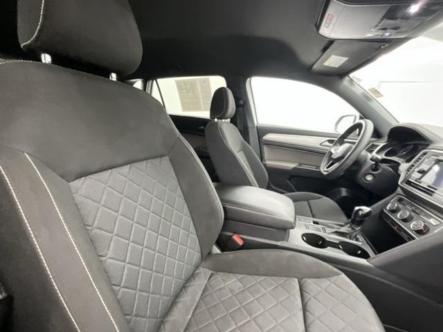 used 2021 Volkswagen Atlas Cross Sport car, priced at $16,500