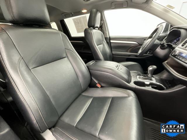 used 2019 Toyota Highlander car, priced at $28,000