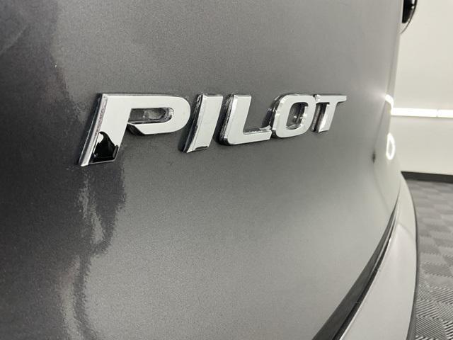 used 2017 Honda Pilot car, priced at $21,464