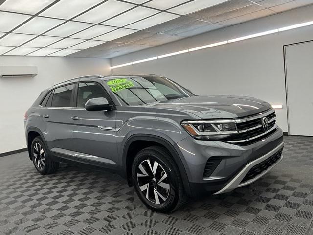 used 2022 Volkswagen Atlas Cross Sport car, priced at $25,750