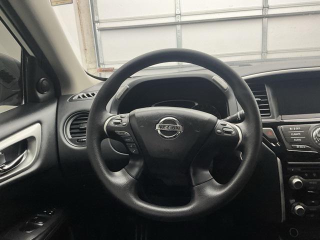 used 2020 Nissan Pathfinder car, priced at $15,000