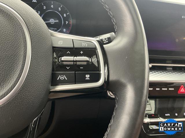 used 2024 Kia Carnival car, priced at $37,500