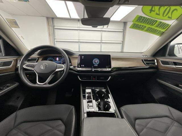 used 2024 Volkswagen Atlas car, priced at $31,000