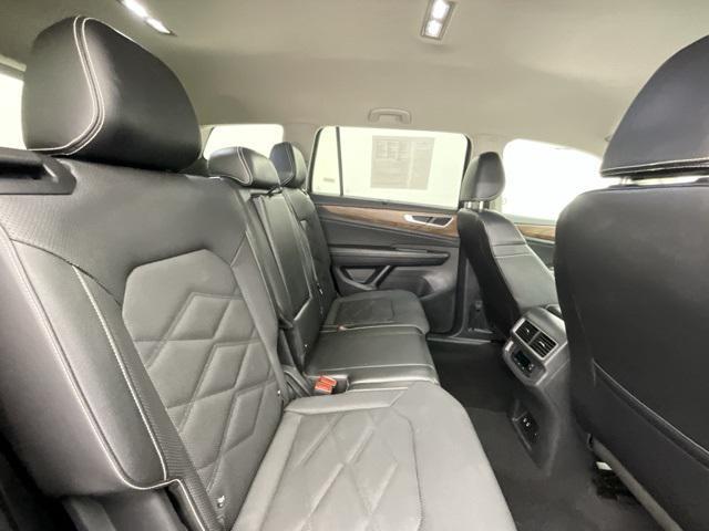 used 2024 Volkswagen Atlas car, priced at $31,000