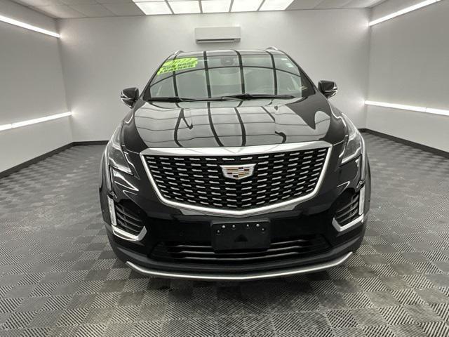 used 2022 Cadillac XT5 car, priced at $29,000