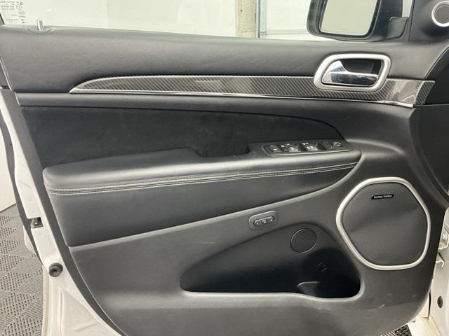 used 2016 Jeep Grand Cherokee car, priced at $33,750