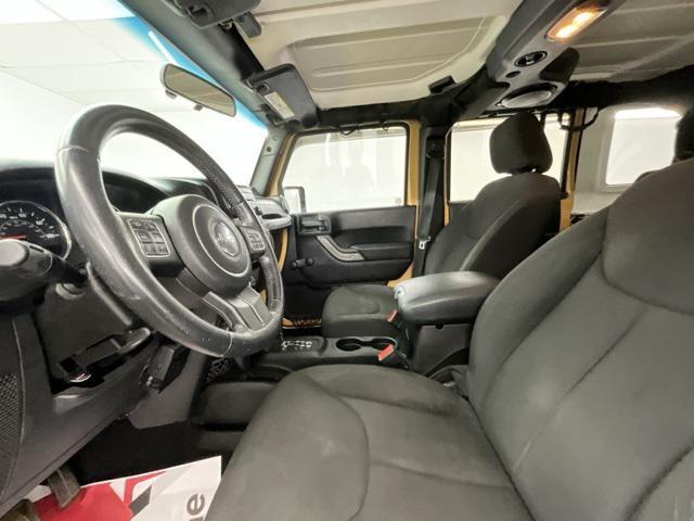 used 2013 Jeep Wrangler Unlimited car, priced at $13,500