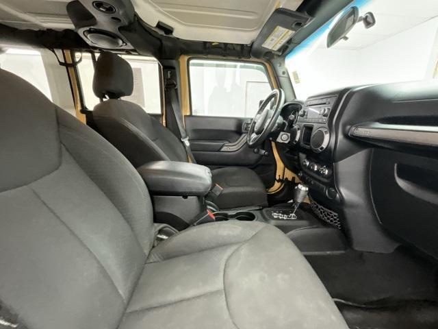 used 2013 Jeep Wrangler Unlimited car, priced at $13,500