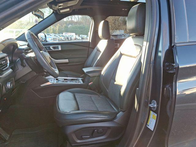 used 2022 Ford Explorer car, priced at $35,255