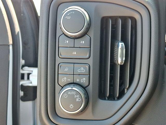 new 2025 Chevrolet Silverado 3500 car, priced at $65,578