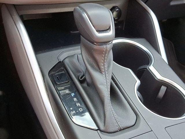 used 2023 Toyota Highlander car, priced at $37,933