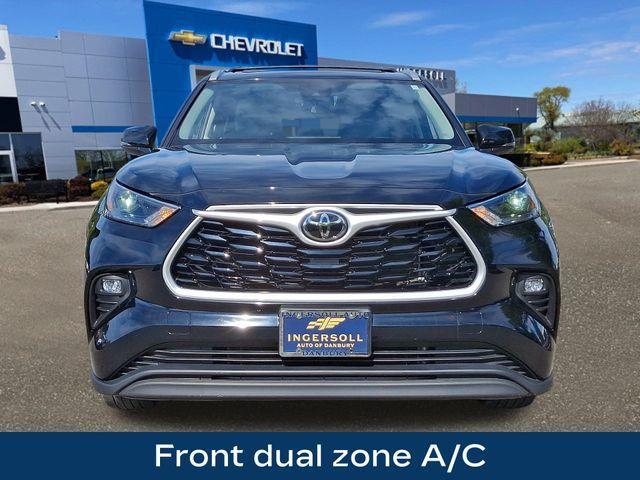 used 2023 Toyota Highlander car, priced at $37,933