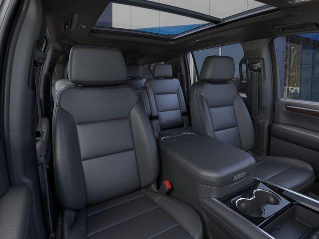 new 2025 Chevrolet Suburban car, priced at $77,625