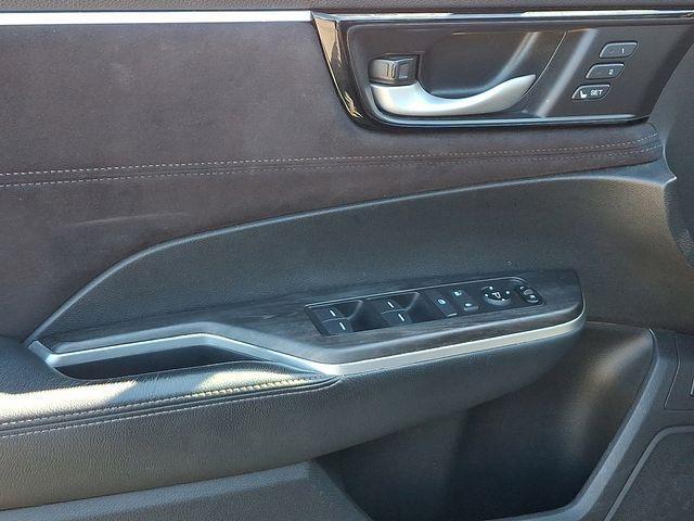 used 2018 Honda Clarity Plug-In Hybrid car, priced at $11,995