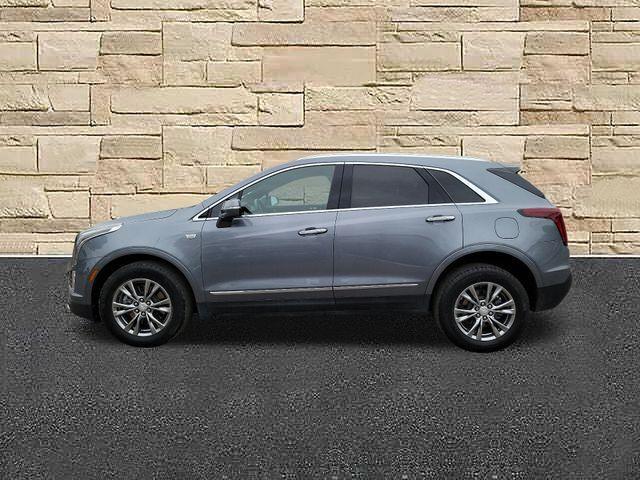 used 2021 Cadillac XT5 car, priced at $28,944