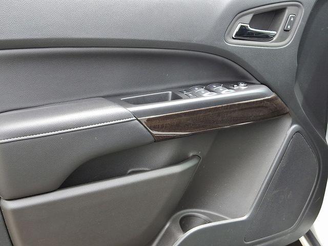 used 2022 GMC Canyon car, priced at $33,897