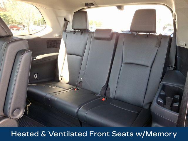 used 2024 Toyota Grand Highlander car, priced at $53,942