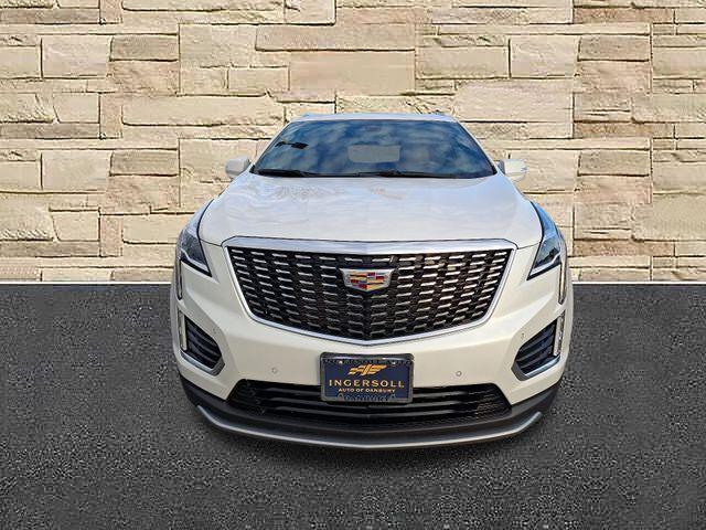 used 2022 Cadillac XT5 car, priced at $33,209