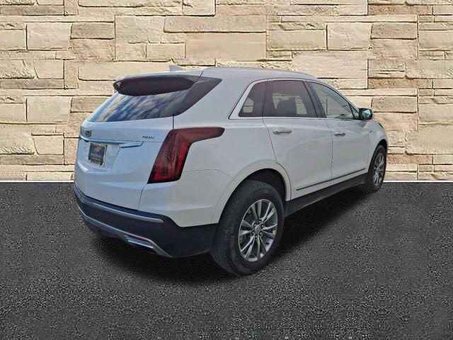 used 2022 Cadillac XT5 car, priced at $33,209