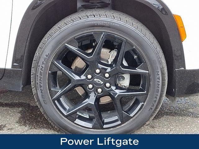 used 2024 Chevrolet Traverse car, priced at $52,477