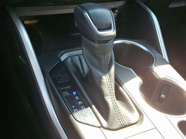 used 2022 Toyota Highlander car, priced at $29,000