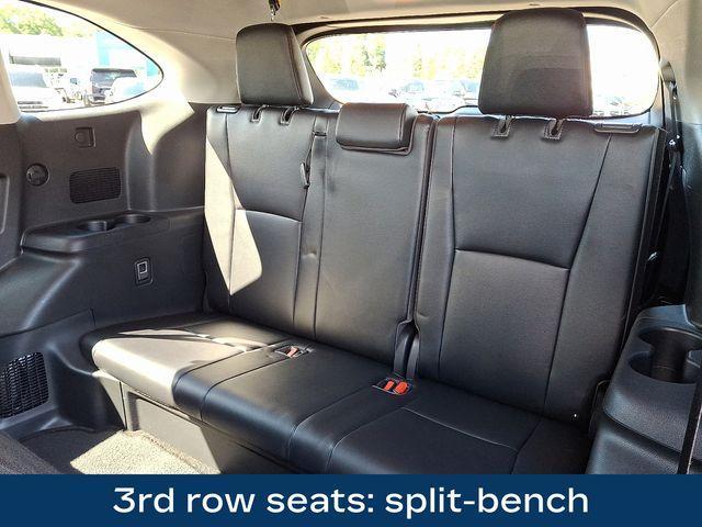 used 2022 Toyota Highlander car, priced at $29,000