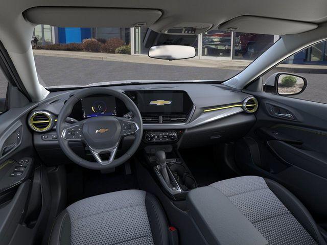 new 2025 Chevrolet Trax car, priced at $24,735