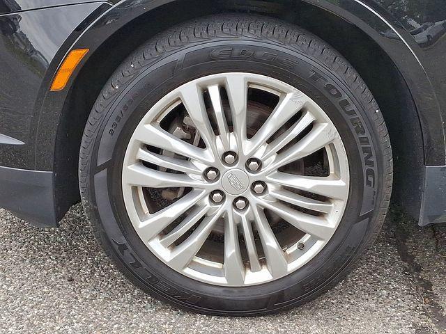 used 2017 Cadillac XT5 car, priced at $18,353