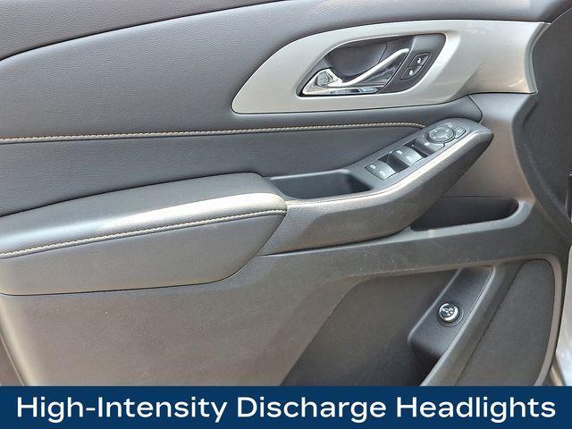 used 2021 Chevrolet Traverse car, priced at $19,995