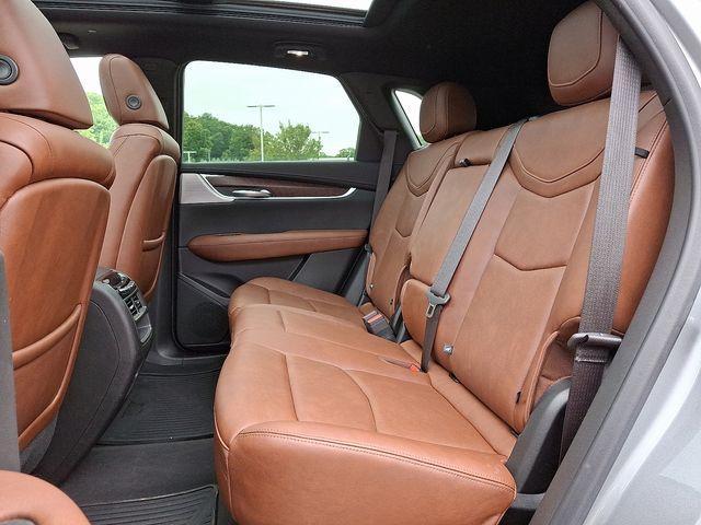 used 2024 Cadillac XT5 car, priced at $37,910