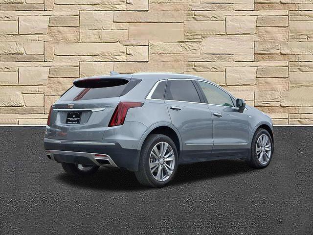 used 2024 Cadillac XT5 car, priced at $37,910