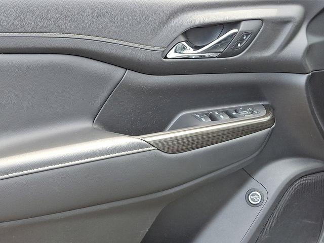 used 2022 GMC Acadia car, priced at $26,596
